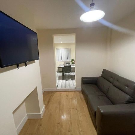 Big 3 Bedroom London House With 2 Bathroom Plumstead (Greater London) Exterior foto