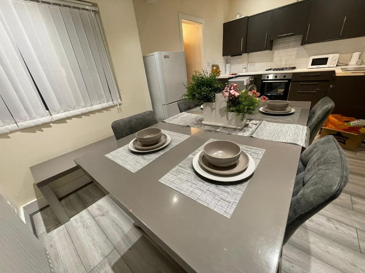 Big 3 Bedroom London House With 2 Bathroom Plumstead (Greater London) Exterior foto