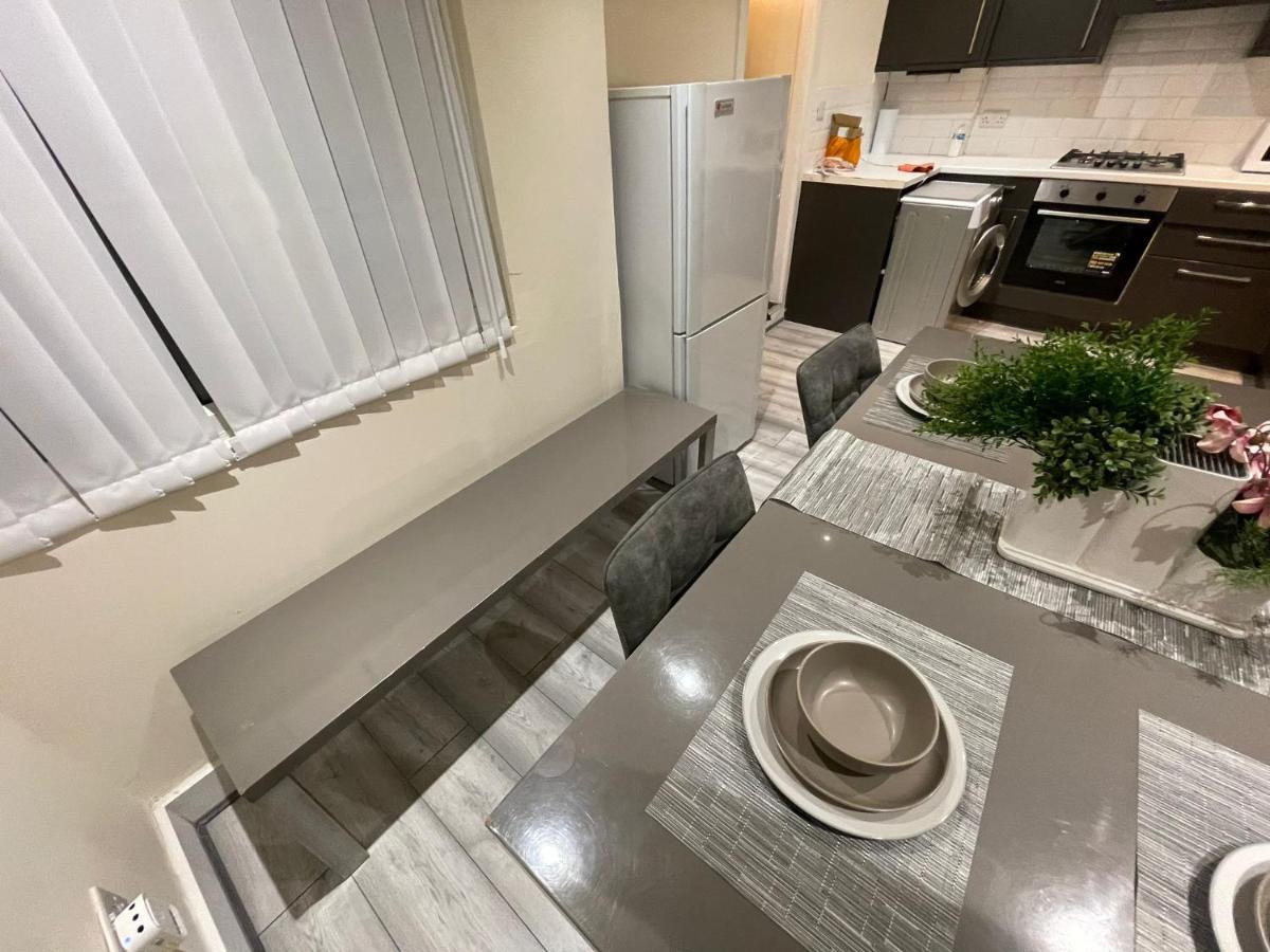 Big 3 Bedroom London House With 2 Bathroom Plumstead (Greater London) Exterior foto