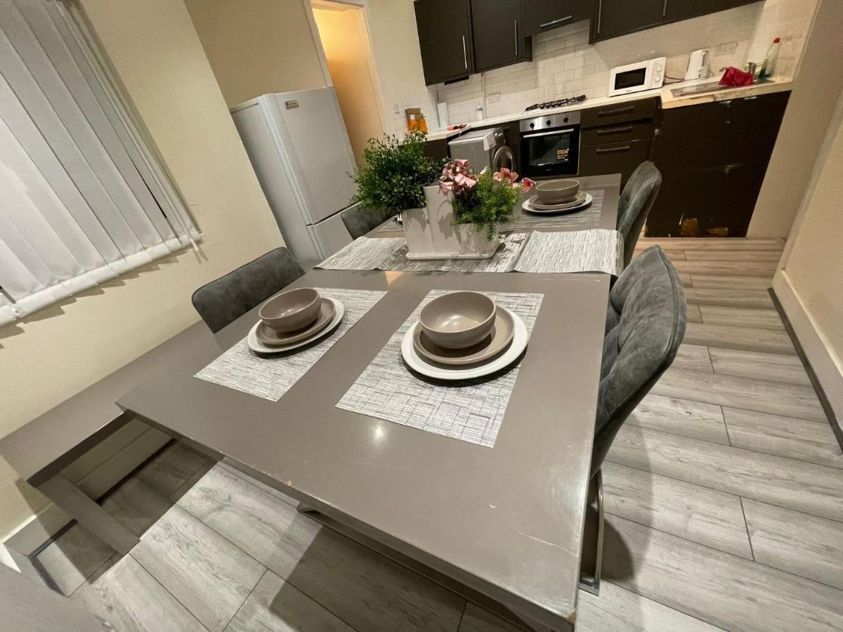 Big 3 Bedroom London House With 2 Bathroom Plumstead (Greater London) Exterior foto