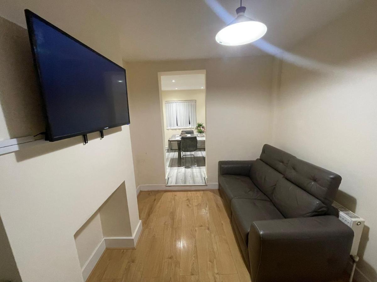 Big 3 Bedroom London House With 2 Bathroom Plumstead (Greater London) Exterior foto